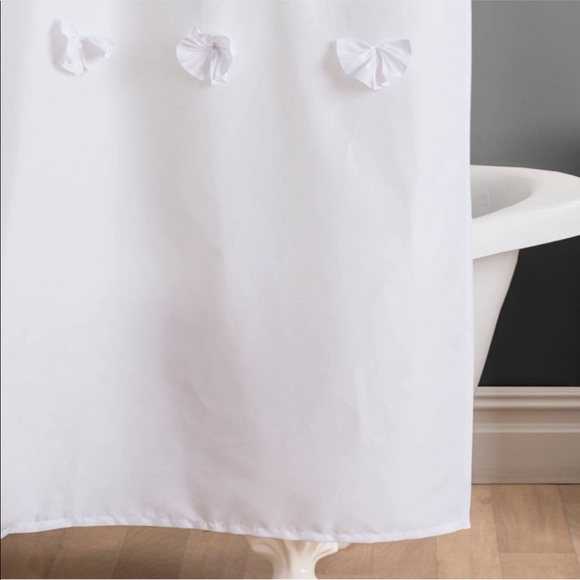 Lush Lucia Shower Curtain - Picture 4 of 9